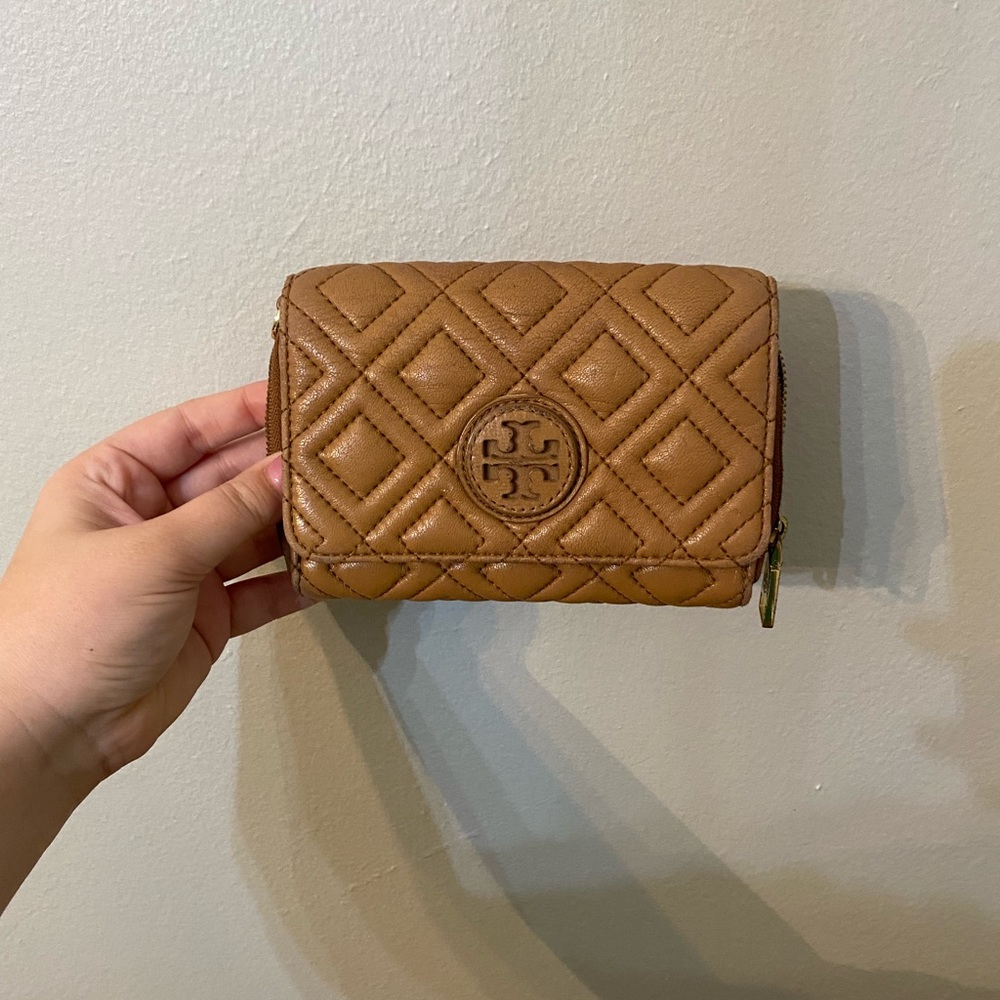 Tory Burch wallet